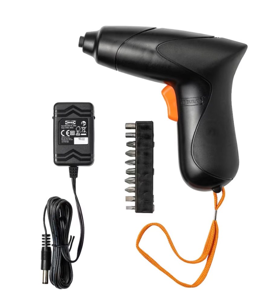 Şurubelniţă li-ion, electrica, fără fir, cu suport pentru burghiu + 10 capete pentru surubelnite