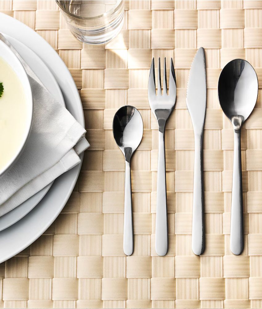 Farfurii Luxury, Set 12 piese, sticla securizata, alb + Set 24 tacamuri inox