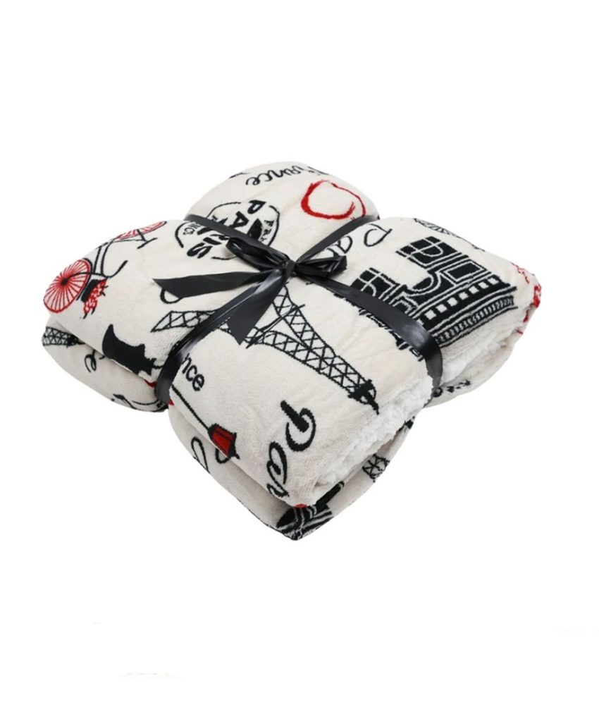 Patura pufoasa si calduroasa cu blanita Paris City + Set 2 Perne matlasate Hypo-Alergice 50x70cm