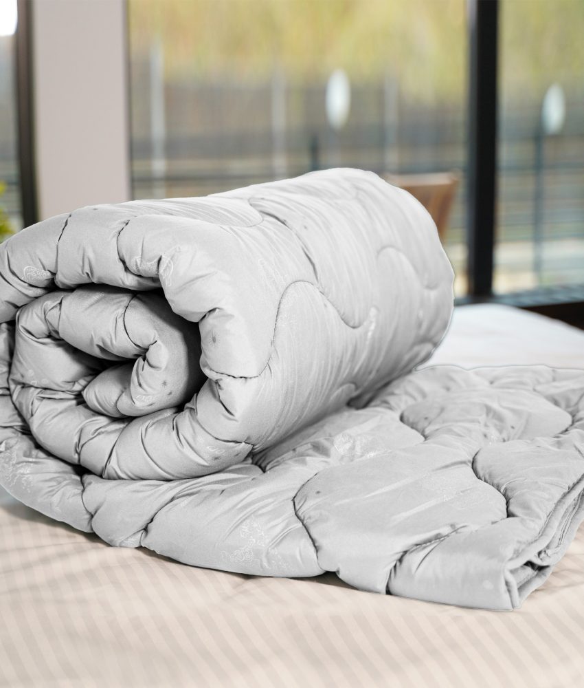 Pilota Lână de iarna, foarte calduroasa, 180X210 cm, Calitate Premium, disponibila in 3 culori