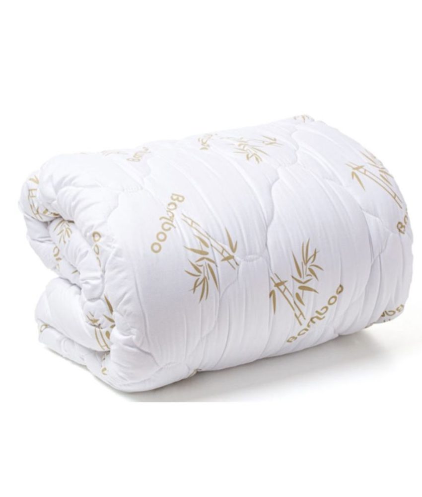 Lenjerie de pat Damasc Policoton, 4 piese, pentru pat dublu + Pilota Bamboo, fibra bambus, 200x220cm, 400g